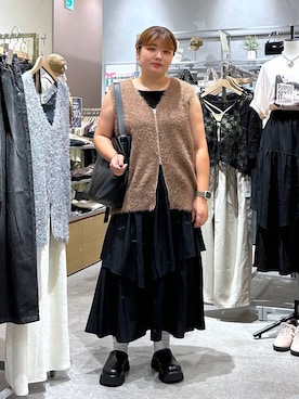 「アイテム（ベスト）」を使った、なっちゃんさん（レディース・160cm・20代）の夏コーディネート