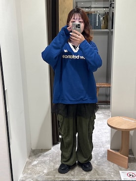 「アイテム（カーゴパンツ）」を使った、おでんさん（レディース・152cm・20代）の秋コーディネート
