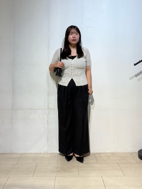 「Thevon（ゼボン）のシアーリブGOLDボタン半袖カーディガン（カーディガン/ボレロ、ホワイト系）」を使った、mayuuu528さん（レディース・158cm）の夏コーディネート