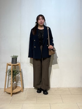 「Thevon（ゼボン）の前後2WAYギャザーインナー（Tシャツ/カットソー、ブラック系）」を使った、mayuuu528さん（レディース・158cm）の秋コーディネート