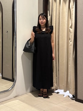 「Thevon（ゼボン）のニュアンストングチューブサンダル（サンダル、ブラック系）」を使った、mayuuu528さん（レディース・158cm）の夏コーディネート