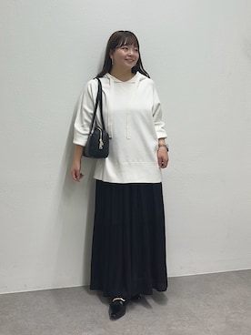 「アイテム（ピアス（両耳用））」を使った、さこちゃんさん（レディース・155cm）の秋コーディネート