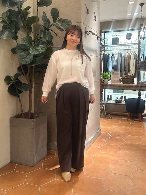 新品タグ付☆リヴドロワ　SNS大人気！ジョーゼットポケットブラウス　オフホワイト ジョーゼットポケットブラウス（シャツ/ブラウス）｜RIVE DROITE