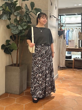 「RIVE DROITE（リヴドロワ）の【コーデのポイントに】レザーボディバッグ（ハンドバッグ）」を使った、さこちゃんさん（レディース・155cm）の夏コーディネート