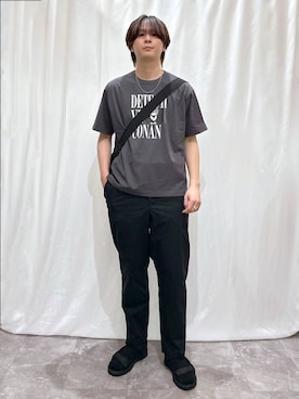 「GLOBAL WORK（グローバルワーク）の撥水ライト9ポケットショルダー/595521（ショルダーバッグ、ブラック系）」を使った、kazuoさん（メンズ・182cm）の春コーディネート