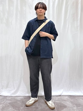 「GLOBAL WORK（グローバルワーク）のエアかるクラシックスニーカー/142642（スニーカー、ベージュ系）」を使った、kazuoさん（メンズ・182cm）の春コーディネート