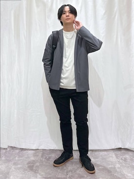 「アイテム（カーディガン/ボレロ）」を使った、kazuoさん（メンズ・182cm）の秋コーディネート