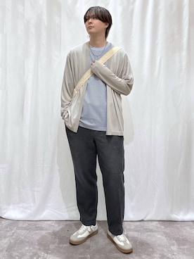 「GLOBAL WORK（グローバルワーク）のエアかるクラシックスニーカー/142642（スニーカー、ベージュ系）」を使った、kazuoさん（メンズ・182cm）の春コーディネート