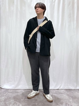 「GLOBAL WORK（グローバルワーク）のエアかるクラシックスニーカー/142642（スニーカー、ベージュ系）」を使った、kazuoさん（メンズ・182cm）の春コーディネート