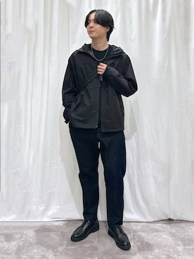 「アイテム（マウンテンパーカー）」を使った、kazuoさん（メンズ・182cm・20代）の秋コーディネート