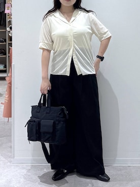 「アイテム（ポロシャツ、ベージュ系）」を使った、かとやまさん（レディース・158cm）の秋コーディネート