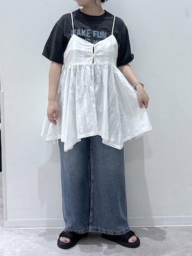 「GLOBAL WORK（グローバルワーク）のアシメヘムキャミチュニック/1017796（シャツ/ブラウス、ホワイト系）」を使った、かとやまさん（レディース・158cm）の夏コーディネート