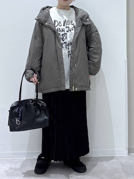 「GLOBAL WORK（グローバルワーク）のエアリュクスダウンフードブルゾン/495695（ダウンジャケット/コート）」を使った、かとやまさん（レディース・158cm）の冬コーディネート