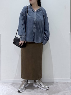 「GLOBAL WORK（グローバルワーク）のUVカットデニムフードシャツ/1051176（シャツ/ブラウス、ブルー系）」を使った、かとやまさん（レディース・158cm）の秋コーディネート