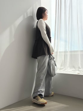 「ORiental TRaffic（オリエンタルトラフィック）の【 瞬間フィット 】 ハンズフリー シューレース スニーカー /OT3798　チョコプラ CM スリッポン（スニーカー、イエロー系）」を使った、manaさん（レディース・158cm）の春コーディネート