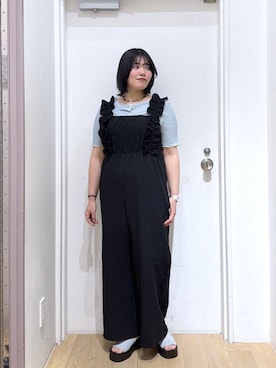 「LOWRYS FARM（ローリーズファーム）のカットギャザーカーディガンＳＳ　1053681（カーディガン/ボレロ、ブルー系）」を使った、ももみんさん（レディース・161cm）の夏コーディネート