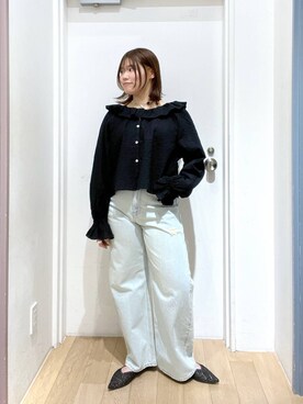 「LOWRYS FARM（ローリーズファーム）のワイドストレートデニムパンツ　607883（デニムパンツ、ブルー系）」を使った、ももみんさん（レディース・161cm）の冬コーディネート