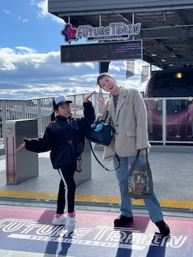 「miu miu（ミュウミュウ）のアイテム」を使った、ワーママ絵本講師まあよさん（レディース・161cm）の冬コーディネート