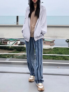 「韓国」｜「アイテム（ナイロンジャケット）」を使った、crumpさん（レディース・165cm）の冬コーディネート
