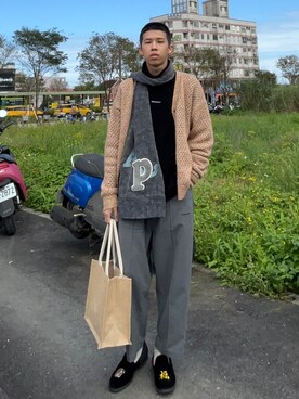 「niko and...（ニコアンド）のアイテム（スリッポン）」を使った、張さん（メンズ・172cm）の春コーディネート