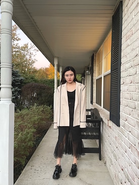 「WEAR」｜「アイテム（ジャケット/アウター）」を使った、Eva Evaさん（レディース・157cm）の秋コーディネート