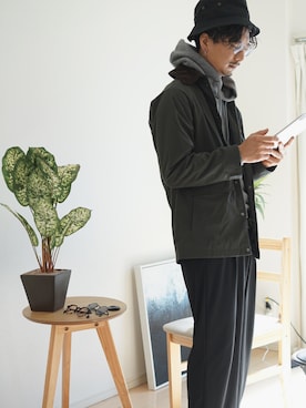 「秋のコーデ」｜「UNIQLO（ユニクロ）のアイテム（パーカー）」を使った、Yamaさん（メンズ・172cm）の秋コーディネート