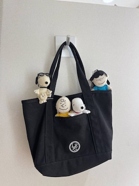 「LOWRYS FARM（ローリーズファーム）の【SNOOPY】ぬいキーホルダー　669427/GOODS（钥匙环、その他）」を使った、MIKAさん（レディース・165cm）の夏コーディネート