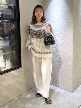 「アイテム（スウェットパンツ）」を使った、MIKAさん（レディース・165cm・20代）の冬コーディネート