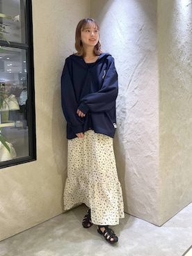 「アイテム（パーカー）」を使った、MIKAさん（レディース・165cm・20代）の夏コーディネート