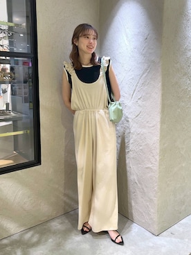 「アイテム（サロペット/オーバーオール）」を使った、MIKAさん（レディース・165cm）の夏コーディネート