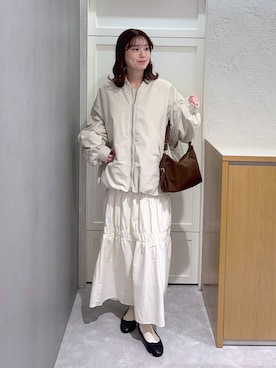 「LOWRYS FARM（ローリーズファーム）のアイテム（ハンドバッグ）」を使った、MIKAさん（レディース・165cm）の秋コーディネート