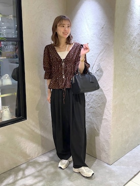 「アイテム（パンツ）」を使った、MIKAさん（レディース・165cm・20代）の秋コーディネート