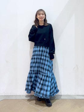 「アイテム（スウェット）」を使った、MIKAさん（レディース・165cm・20代）の秋コーディネート