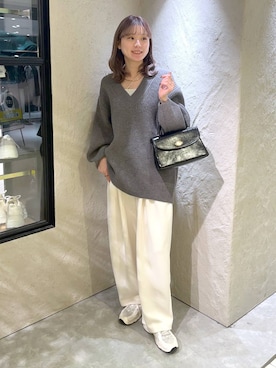 「アイテム（スウェットパンツ）」を使った、MIKAさん（レディース・165cm・20代）の秋コーディネート