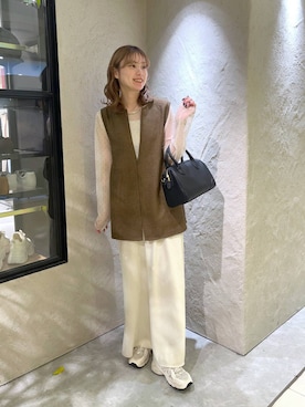 「アイテム（ベスト）」を使った、MIKAさん（レディース・165cm）の秋コーディネート