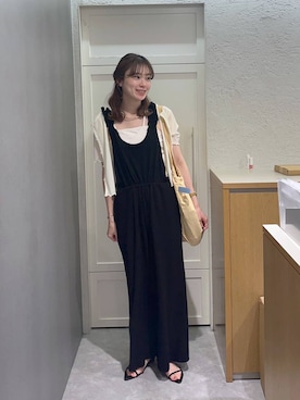 「アイテム（オールインワン・サロペット）」を使った、MIKAさん（レディース・165cm）の夏コーディネート