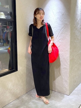 「LOWRYS FARM（ローリーズファーム）のホルターネックレイヤードワンピース　1049024（ワンピース、ブラウン系）」を使った、MIKAさん（レディース・165cm）の夏コーディネート