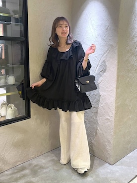 「アイテム（ボストンバッグ）」を使った、MIKAさん（レディース・165cm）の秋コーディネート