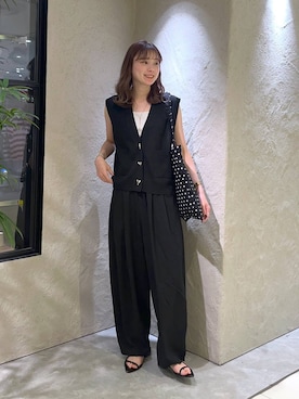 「アイテム（ベスト）」を使った、MIKAさん（レディース・165cm・20代）の夏コーディネート