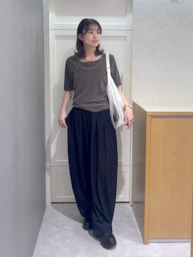 「LOWRYS FARM（ローリーズファーム）のアイテム（スニーカー）」を使った、MIKAさん（レディース・165cm）の夏コーディネート