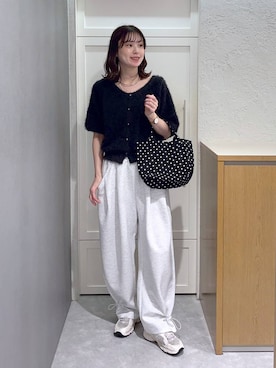 「LOWRYS FARM（ローリーズファーム）の【接触冷感・UVカット】カットイージードロストパンツ 1044353（スウェットパンツ、グレー系）」を使った、MIKAさん（レディース・165cm）の夏コーディネート