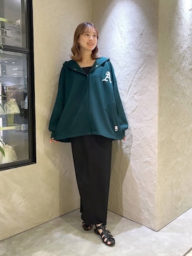 「アイテム（パーカー）」を使った、MIKAさん（レディース・165cm）の夏コーディネート