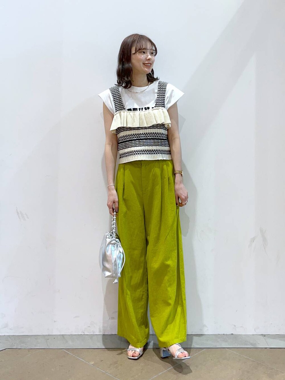 MIKA(LOWRYS FARM イオンレイクタウン)｜LOWRYS FARMのサンダルを使ったコーディネート - WEAR