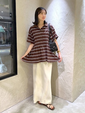 「LOWRYS FARM（ローリーズファーム）のストレッチサテンスカート　 290120（スカート、ホワイト系）」を使った、MIKAさん（レディース・165cm）の夏コーディネート