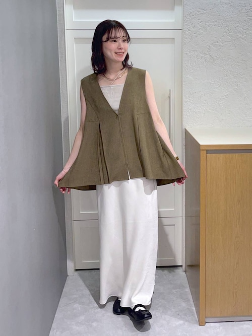 MIKA(LOWRYS FARM 相鉄ジョイナス)｜LOWRYS FARMのスカートを使ったコーディネート - WEAR