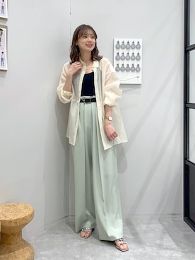 「アイテム（スラックス）」を使った、MIKAさん（レディース・165cm・20代）の春コーディネート