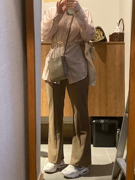 「iFace（アイフェイス）のアイテム」を使った、ruruさん（レディース・162cm）の秋コーディネート