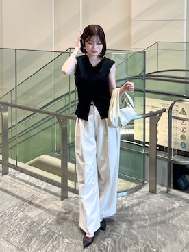 「アイテム（ニット/セーター）」を使った、mashilemageさん（骨格ストレート・レディース・164cm）の夏コーディネート