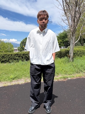 「Rocky Monroe（ロッキーモンロー）の接触冷感 オーバーサイズとろみビッグシルエットストレッチレギュラーカラー半袖シャツ（シャツ/ブラウス、ホワイト系）」を使った、Ryoさん（メンズ・172cm）の春コーディネート