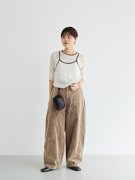 「アイテム（その他シューズ、グレー系）」を使った、てじさん（レディース・159cm）の秋コーディネート